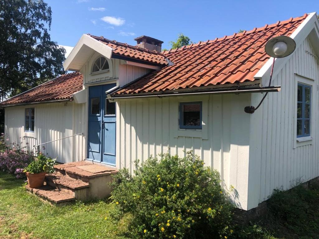 Seaside Cottage Haga Park Frobygarda Exterior photo